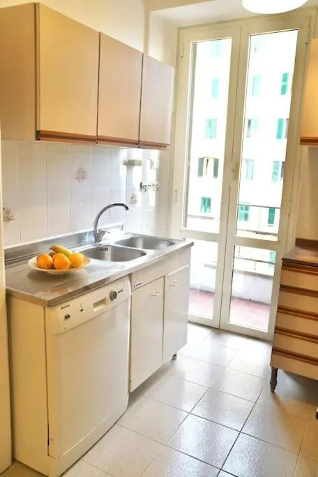 Domus Piramide Apartment Rome