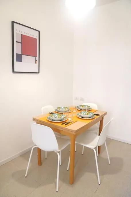 Domus Piramide Apartment Rome 0*,  Italy