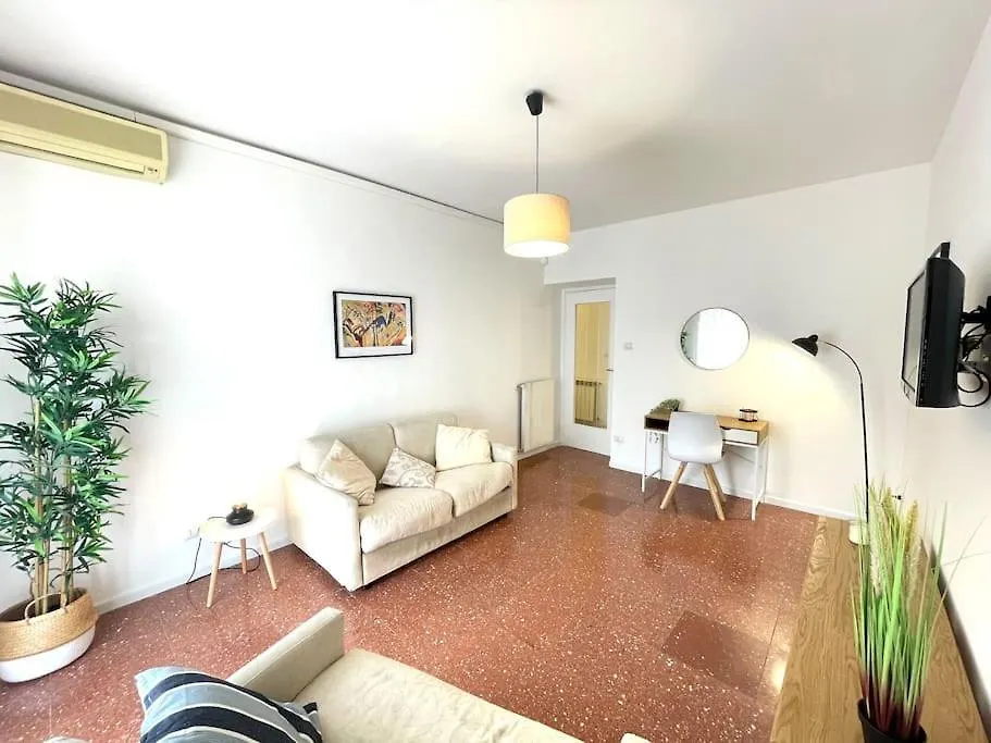 Domus Piramide Apartment Rome